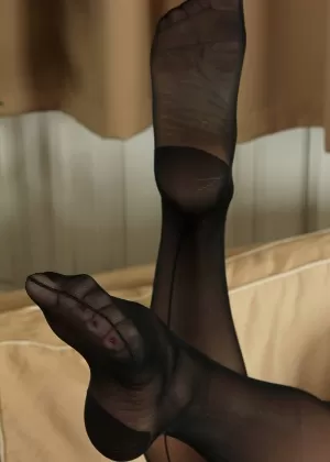 Порнозвезда Ариана Мари щеголяет зияющим анусом после траха с Джесси Джонсом