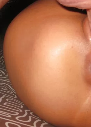 Озорная пума Рита Раш делает мастерский минет и получает сперму на лицо