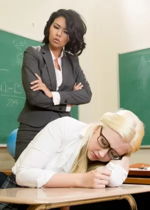 Asian teacher Dana Vespoli turns blond schoolgirl Samantha Rone into a lesbian