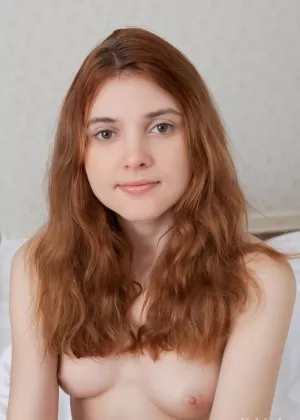 С маленькими сиськами