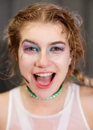 Пизда: Кончил в рот фото 148