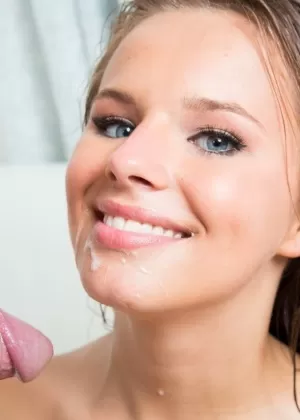 Пизда: Кончил в рот фото 152